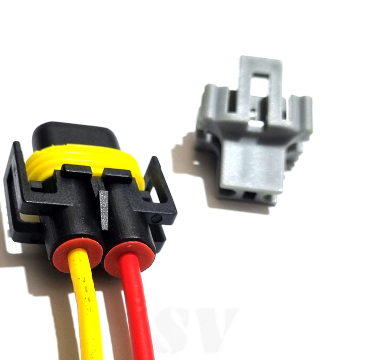 سوکت پرژکتور مه شکن L90 و 207 و ریو لحیمی دارای سیل آب یندی شده