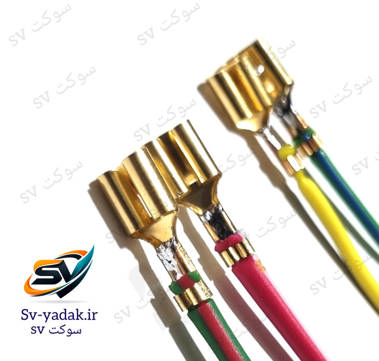 نمای نزدیک اتصالهای لحیم شده سوکت رله کانیونی برند sv اس وی